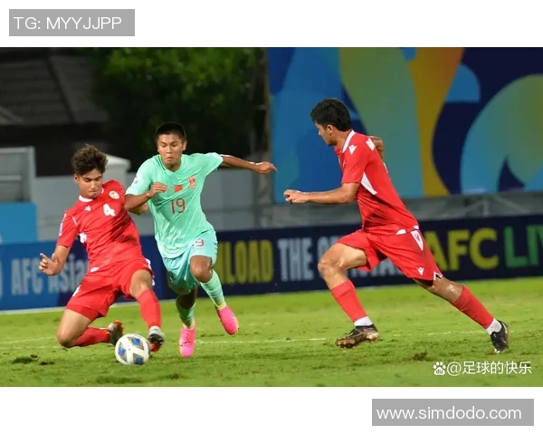 卫冕首战崩盘！U15东亚杯：我国0-3日本 5分钟连丢2球 防地屡分心